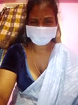 Snapshot of Villageammu18 chatting on November 2025 05:35:01 PM Villageammu18 online show from November 2025 05:35:01 PM