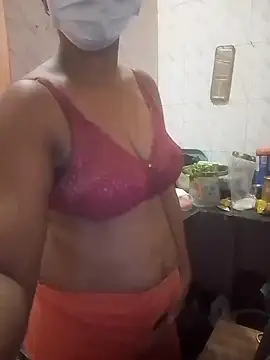 Snapshot of Villageammu18 chatting on December 2025 07:03:02 AM Villageammu18 online show from December 2025 07:03:02 AM