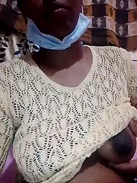 Snapshot of Villageammu18 chatting on November 2025 12:32:02 AM Villageammu18 online show from November 2025 12:32:02 AM