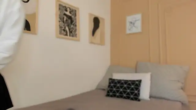 marian pinzon online show from March 2026 07:35:01 PM