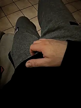 HardWolf2024 online show from December 2024 02:41:01 AM