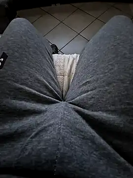 HardWolf2024 online show from October 2025 09:05:01 PM