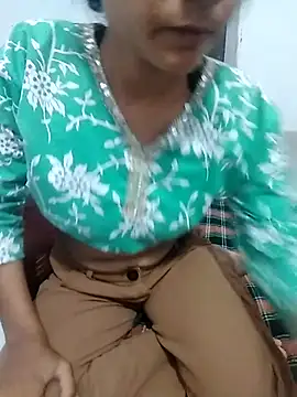 CuteMannaat online show from August 2026 07:25:02 AM