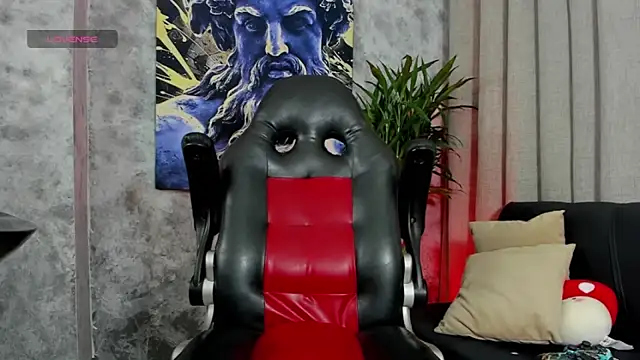 boyc022  online show from February 2026 02:36:01 PM