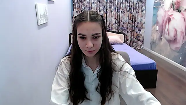 Snapshot of AmyJonas chatting on February 2025 05:52:01 AM AmyJonas online show from February 2025 05:52:01 AM