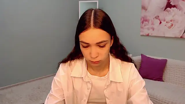 Snapshot of AmyJonas chatting on March 2025 04:28:02 AM AmyJonas online show from March 2025 04:28:02 AM