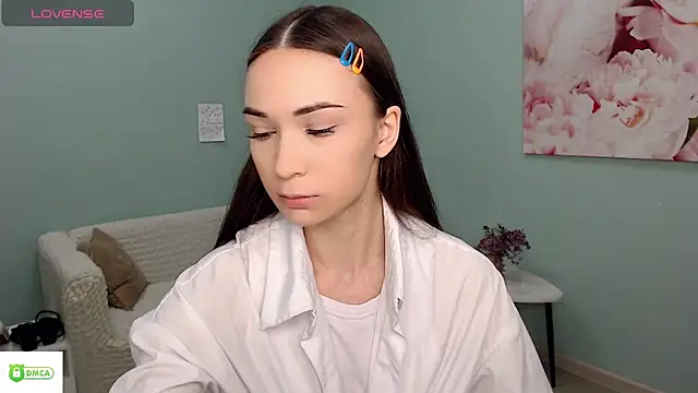 Snapshot of AmyJonas chatting on March 2026 05:05:01 AM AmyJonas online show from March 2026 05:05:01 AM