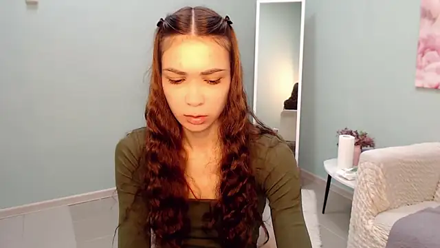 Snapshot of AmyJonas chatting on March 2025 04:49:02 AM AmyJonas online show from March 2025 04:49:02 AM