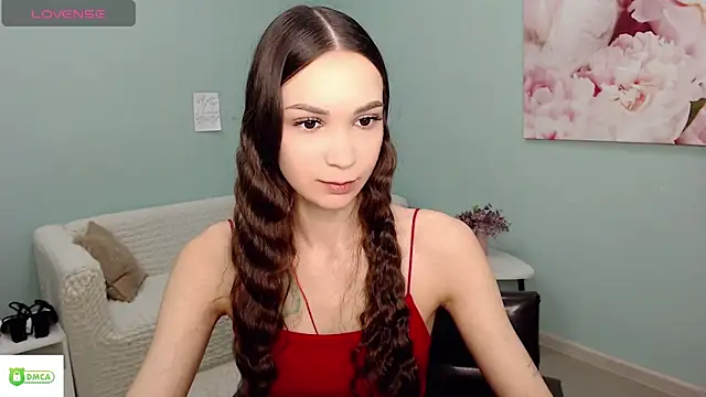 Snapshot of AmyJonas chatting on April 2026 05:00:02 AM AmyJonas online show from April 2026 05:00:02 AM