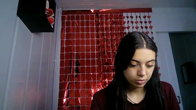 Snapshot of isabella048 chatting on September 2025 09:00:01 PM isabella048 online show from September 2025 09:00:01 PM