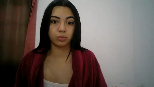 Snapshot of isabella048 chatting on September 2025 07:13:01 PM isabella048 online show from September 2025 07:13:01 PM