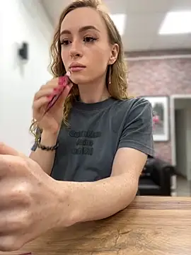  AngelMoon  online show from September 2025 04:04:02 AM