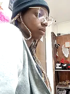 Ashanti and  alejo online show from December 2024 12:06:02 PM