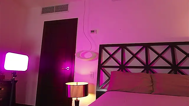 LunaMystyque online show from September 2025 08:20:02 PM