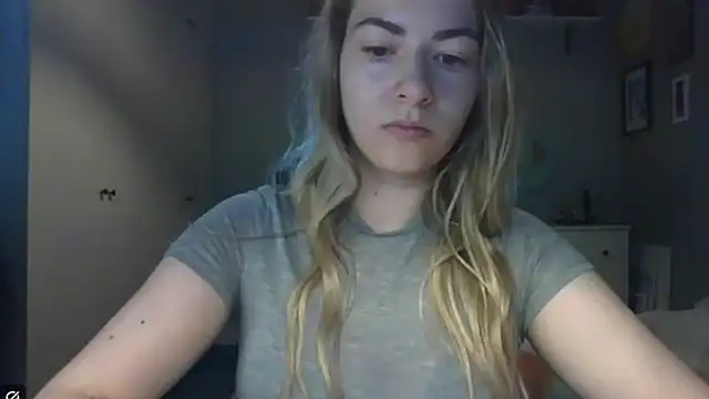 Snapshot of ROSIEx_sweet chatting on July 2026 06:51:01 AM ROSIEx sweet online show from July 2026 06:51:01 AM