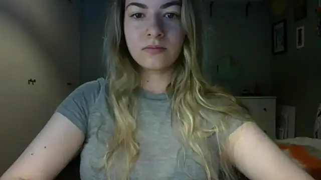 Snapshot of ROSIEx_sweet chatting on June 2026 06:46:01 AM ROSIEx sweet online show from June 2026 06:46:01 AM