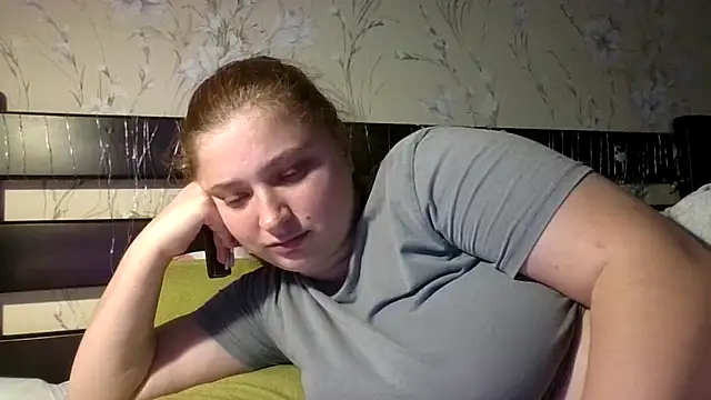 kila lo online show from April 2026 05:03:02 PM