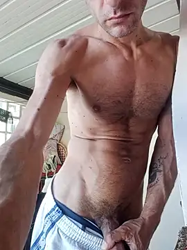 Snapshot of MrTamburine22 chatting on June 2026 01:23:02 PM MrTamburine22 online show from June 2026 01:23:02 PM