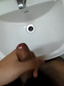 KeepCummingForYou73 online show from November 2025 01:26:01 PM