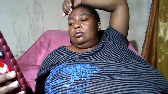 Snapshot of bustyboobs6 chatting on September 2025 05:25:01 PM bustyboobs6 online show from September 2025 05:25:01 PM
