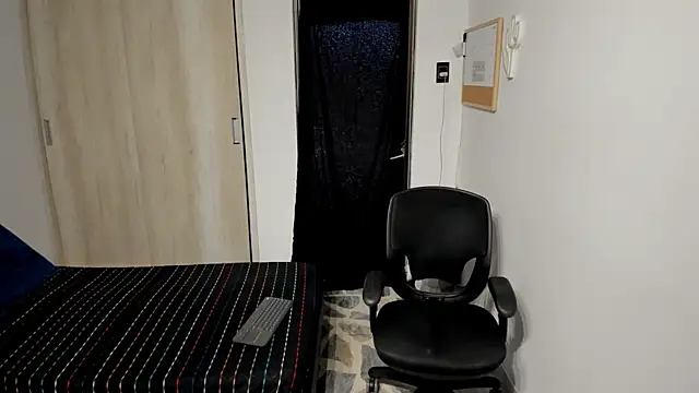 Travis bakers online show from June 2026 10:27:01 PM
