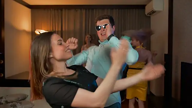 awesome anna online show from April 2026 07:56:01 AM