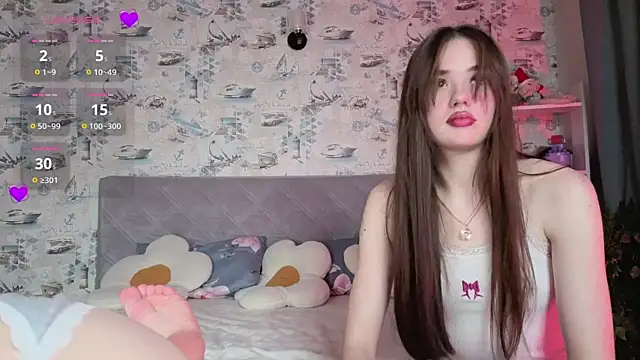 Snapshot of BlissDodd chatting on November 2025 06:22:01 PM BlissDodd online show from November 2025 06:22:01 PM