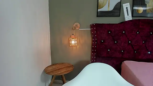 angela nix online show from March 2026 03:24:01 PM