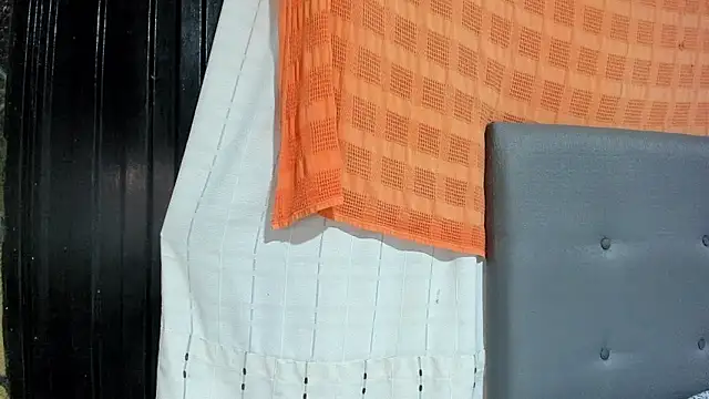 Snapshot of angela_nix chatting on October 2025 03:18:02 AM angela nix online show from October 2025 03:18:02 AM