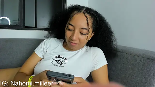 NAHOMI MILLER online show from December 2025 08:20:02 AM