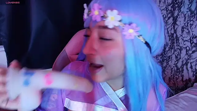 Dahian Dmour online show from November 2025 05:05:02 PM