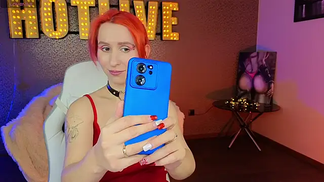 Snapshot of AliceBYKiss chatting on February 2025 12:36:01 PM AliceBYKiss online show from February 2025 12:36:01 PM