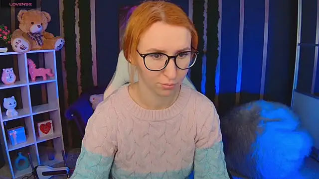 AliceBYKiss online show from February 2026 06:13:02 AM