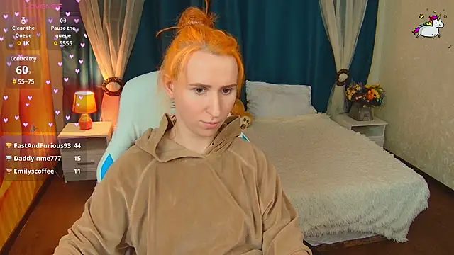 Snapshot of AliceBYKiss chatting on February 2025 03:34:01 PM AliceBYKiss online show from February 2025 03:34:01 PM