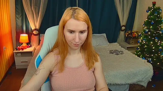 Snapshot of AliceBYKiss chatting on January 2025 04:29:02 PM AliceBYKiss online show from January 2025 04:29:02 PM