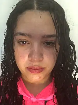 Snapshot of Julieta_333 chatting on March 2025 01:34:02 AM Julieta 333 online show from March 2025 01:34:02 AM