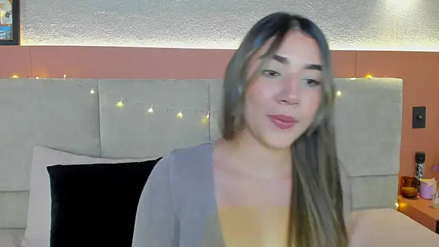 AniiRose online show from November 2025 09:37:02 PM