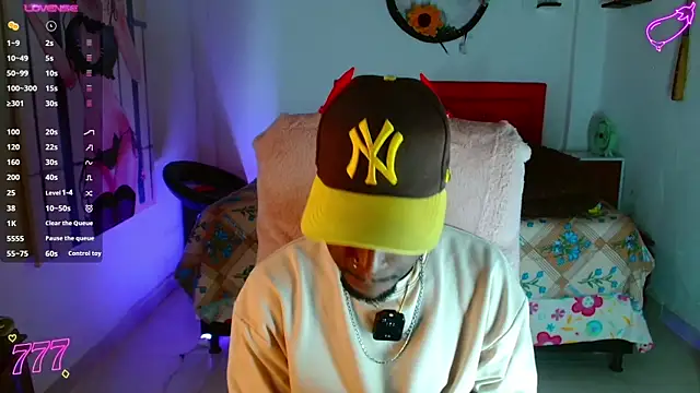 Aroonpapisex online show from July 2026 10:43:01 PM