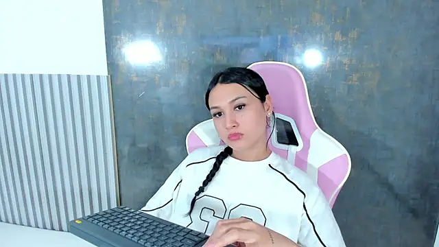 Snapshot of lana_boomer chatting on October 2025 08:21:02 PM lana boomer online show from October 2025 08:21:02 PM