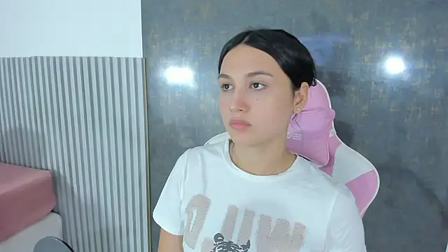 lana boomer online show from March 2026 05:39:02 PM