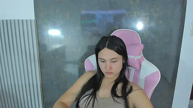 lana boomer online show from March 2026 09:05:02 PM