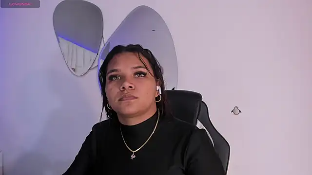 Carolina Evanss online show from October 2025 11:29:02 AM