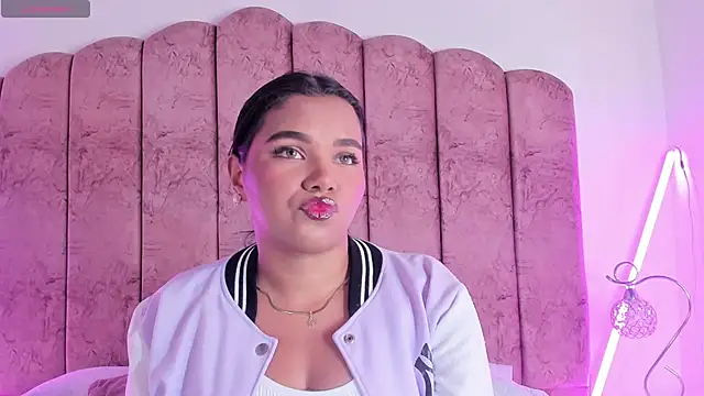 Carolina Evanss online show from February 2026 03:53:02 AM