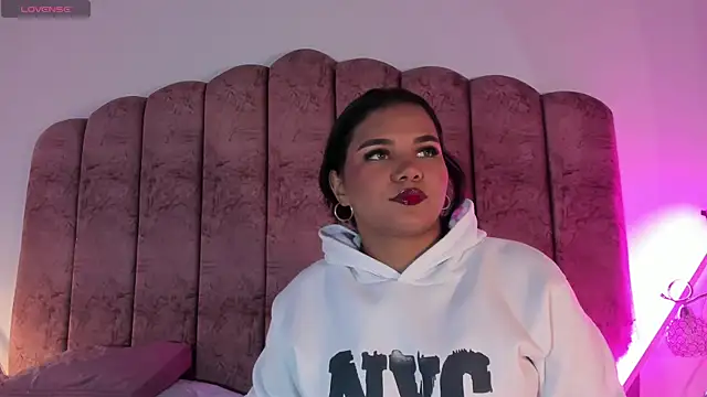 Carolina Evanss online show from February 2026 03:48:02 AM