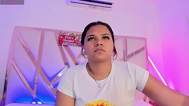 Carolina Evanss online show from November 2025 11:32:01 AM