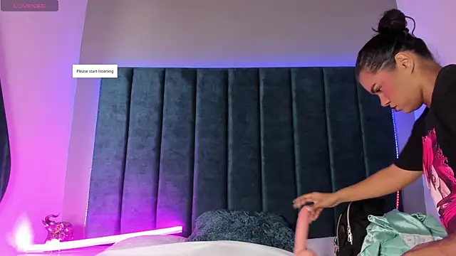 Carolina Evanss online show from March 2026 03:55:01 AM