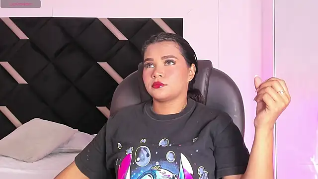 Carolina Evanss online show from April 2026 03:52:02 AM