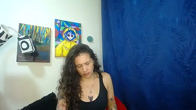 Snapshot of Leyla_Horny_Bg chatting on October 2025 02:02:01 AM Leyla Horny Bg online show from October 2025 02:02:01 AM