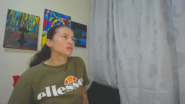 Leyla Horny Bg online show from December 2025 01:41:02 AM