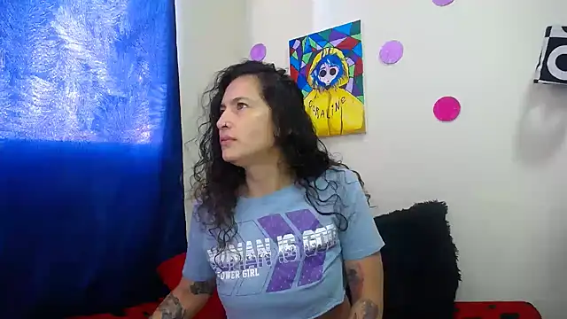 Snapshot of Leyla_Horny_Bg chatting on September 2025 08:24:02 PM Leyla Horny Bg online show from September 2025 08:24:02 PM